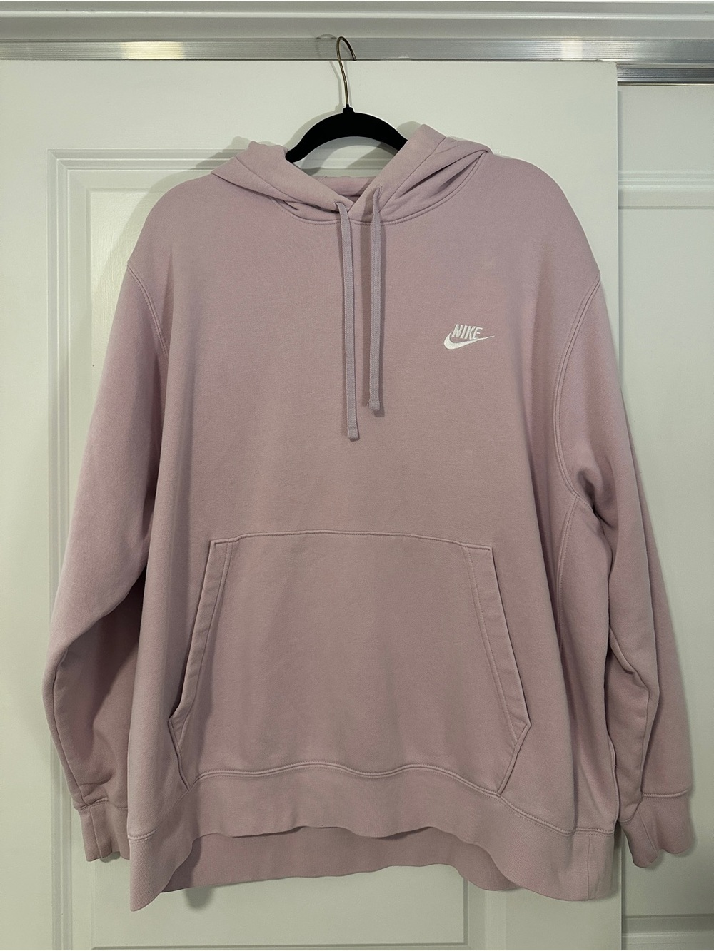 Nike Men’s Hoodie in Dusty Rose
